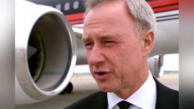 'Трамп шахсий учувчисини юқори лавозимга кўтаришга аҳд қилди 'ning rasmi