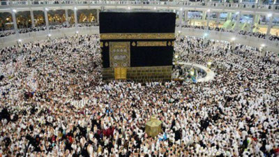 'Falastinlik aka-singil 14 yil o`tib, Hajda diydor ko`rishishdi'ning rasmi