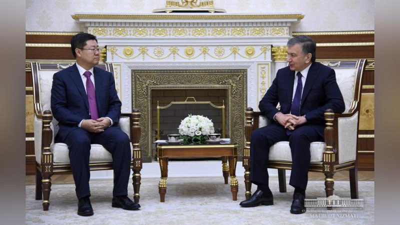 'Ўзбекистон Президенти Хитой элчисини қабул қилди'ning rasmi