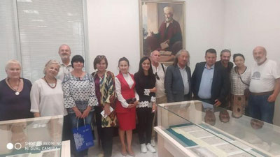 'UzLAB – O`zbekistonni dunyo adabiyoti va san`ati bilan bog`lovchi ko`prik'ning rasmi