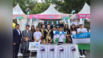 'Xitoyning Pekin shahrida vatandoshlarimiz tomonidan O`zbekistonning turizm salohiyati targ`ib etildi (foto)'ning rasmi