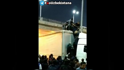 'Qo`yliq bozoridagi ko`prikda osilib qolgan shaxs bo`yicha IIBB rasmiy ma`lumot berdi (video)'ning rasmi