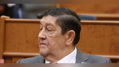 'Rustam Inoyatovga ITF maxsus mukofoti berildi'ning rasmi