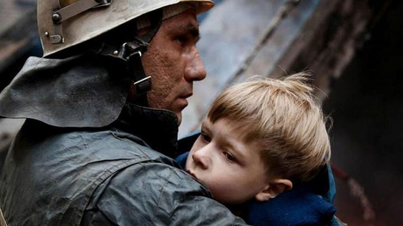 Изрображение 'КАК ВЕСТИ СЕБЯ ПРИ ПОЖАРЕ В ТОРГОВОМ ЦЕНТРЕ'