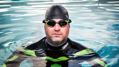 Изрображение 'БРИТАНЕЦ НАЧИНАЕТ САМЫЙ ОПАСНЫЙ ЗАПЛЫВ В ИСТОРИИ ЧЕЛОВЕЧЕСТВА'