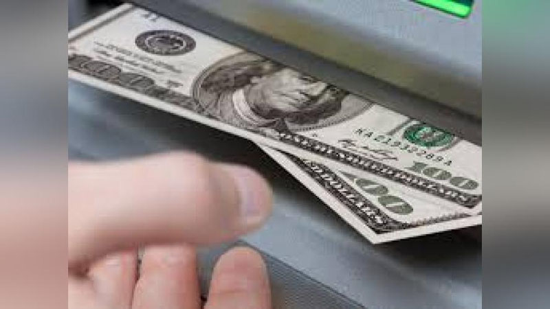 'Ўзбекистонда биринчи валюта алмаштирувчи банкомат ишга тушди'ning rasmi