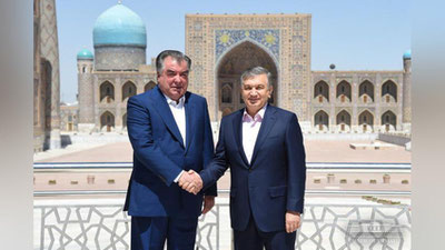 'Davlat rahbarlari Registon majmuasini tomosha qildi'ning rasmi