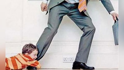 'Ota farzandlarining moddiy ta`minoti uchun 281 million so`m aliment pulini to`ladi'ning rasmi