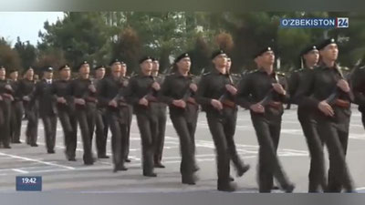 Изрображение 'ВОЕННОСЛУЖАЩИЕ НАЦИОНАЛЬНОЙ ГВАРДИИ ПРИНЯЛИ ПРИСЯГУ (ВИДЕО)'