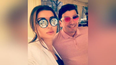 Изрображение 'РАЙХОН С СУПРУГОМ "СБЕЖАЛИ" ИЗ ХОЛОДНОГО ТАШКЕНТА НА ГОА (ФОТО)'