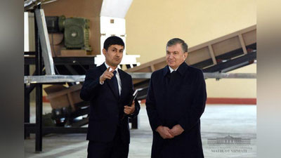 'Шавкат Мирзиёев Ангор туманида бўлди'ning rasmi