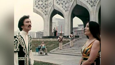 Изрображение 'ЭКС-УЧАСТНИЦА ГРУППЫ "ЯЛЛА" ПОХОРОНЕНА НА КЛАДБИЩЕ "ЧАГАТАЙ"'