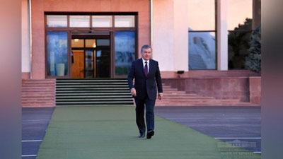 'Prezident Turkmanistonga jo`nab ketdi'ning rasmi