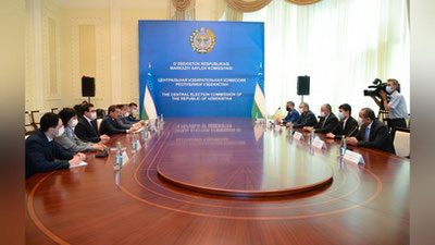 'Markaziy saylov komissiyasi ommaviy axborot vositalari bilan ikki tomonlama memorandum imzoladi'ning rasmi