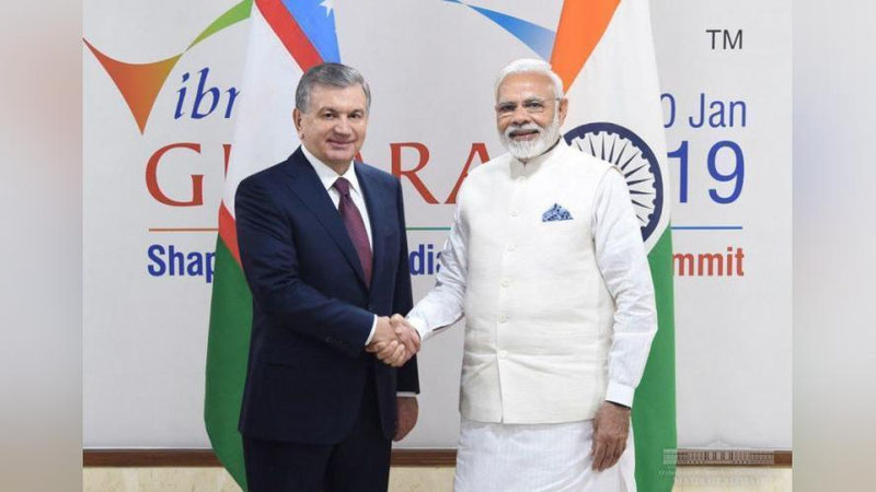 'Shavkat Mirziyoev Hindiston Respublikasi Bosh vaziri bilan uchrashdi'ning rasmi