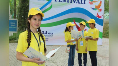 'O`zbekistonda ilk marotaba bolalar paradi o`tkazildi'ning rasmi