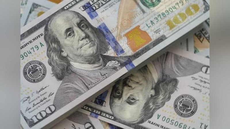 'O`zbekistonda dollar kursi pasaydi 'ning rasmi