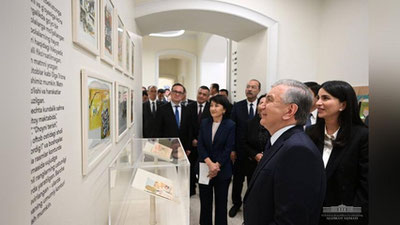 'Shavkat Mirziyoev yangilangan Respublika bolalar kutubxonasini borib ko`rdi'ning rasmi