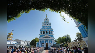 Изрображение 'ПАТРИАРХ КИРИЛЛ ОСВЯТИЛ УСПЕНСКИЙ КАФЕДРАЛЬНЫЙ СОБОР В ТАШКЕНТЕ (ФОТО)'