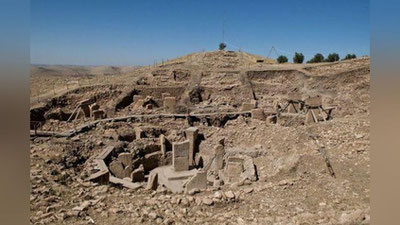 'Tutanxamon artefaktlari topildi 'ning rasmi