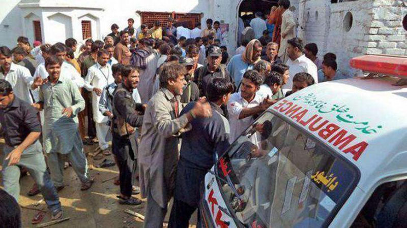 'Pokistonda sud binosida terakt sodir bo`ldi'ning rasmi