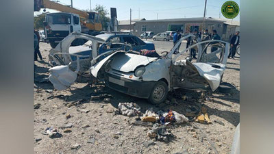 Изрображение 'В Бухарской области взрывом газового баллона разворотило "Матиз" (фото)'