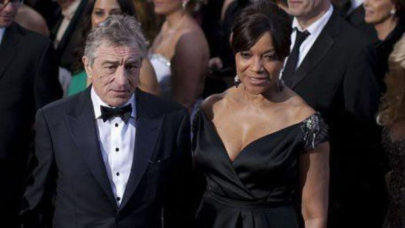 'Robert De Niro rafiqasi tufayli yomon filmlarda ham suratga tushishga majbur bo`lmoqda'ning rasmi