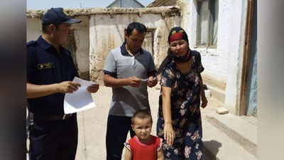 'MIB kam ta`minlangan oilalarga yordam bermoqda'ning rasmi