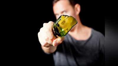 Изрображение 'Кетменем по голове, бутылкой в живот: последствия конфликтов в Шурчи и Самарканде '