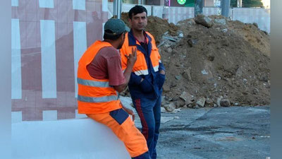 'Россия-Украина можароси: Қайтиб келадиган меҳнат мигрантларимизни иш билан таъминлай оламизми?'ning rasmi