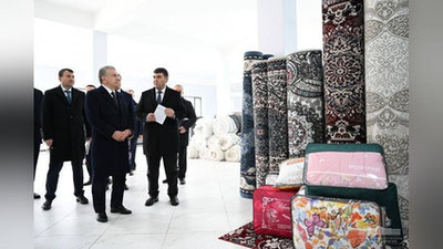 Изрображение 'Глава государства ознакомился с малой промышленной зоной "Баркамол Авлод" в Намангане'