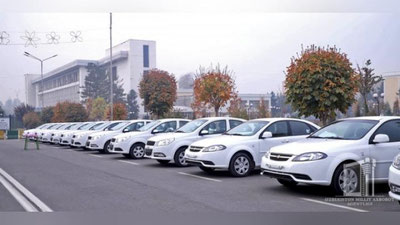 Изрображение 'ГЛАВАМ НАЛОГОВЫХ ИНСПЕКЦИЙ НАМАНГАНСКОЙ ОБЛАСТИ ВЫДАЛИ "НЕКСИИ" И "ДЖЕНТРЫ"'