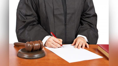 'O`zbekistonda ilk bor sudyalikka nomzodlarning imtihon topshirishi onlayn ko`rsatiladi'ning rasmi