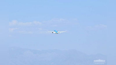 Изрображение 'Президент Узбекистана отбыл в Самарканд встречать Эмира Катара'