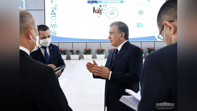 Изрображение 'Видео: Президент посетил павильон АО «Узбекнефтегаз» в Карши'