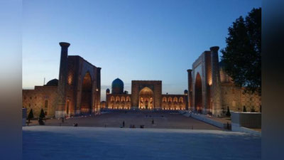 '​Turizm mavsumida “Registon” kompleksi yarim tungacha ishlaydi'ning rasmi