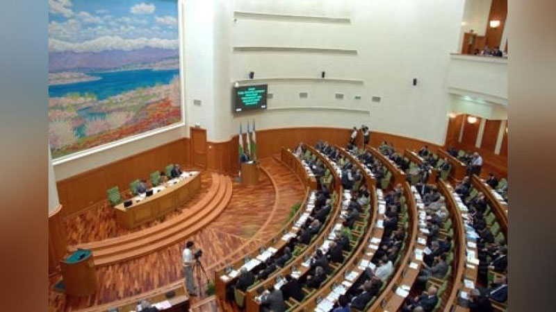 Изрображение 'Бывший хоким Ташкентской области досрочно лишен полномочий члена Сената'