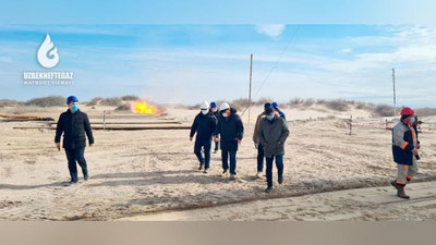 '“O`zbekneftgaz”: Boshqaruv raisi Ustyurtda kunlik 1 mln kub metr tabiiy gaz olinadigan yangi ochilgan “G`arbiy Quyi Surgil” konida bo`ldi (Foto+video)'ning rasmi