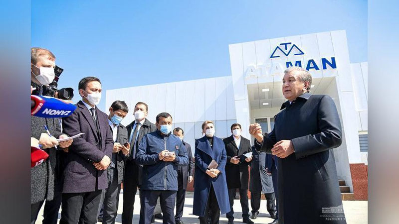 '«Mening eng katta maqsadim har bir tumanning o`sish nuqtasini topish" – Prezident OAV vakillariga rejalarini oshkor qildi'ning rasmi