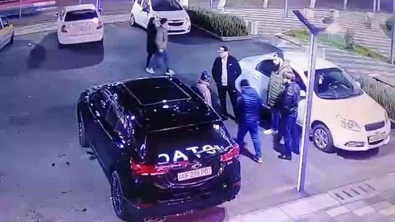 Изрображение 'Участников потасовки с ножами в Ташкенте приговорили к разным срокам'