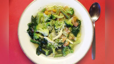 Изрображение 'РЕЦЕПТ ДНЯ: МИНЕСТРОНЕ С БРОККОЛИ'