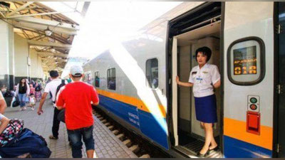 '​Almati va Toshkent o`rtasida tezyurar poezd qatnovi yo`lga qo`yiladi'ning rasmi