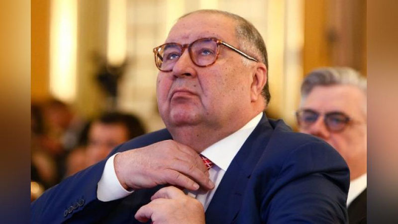 'Alisher Usmonov "Arsenal"dan qutildi'ning rasmi