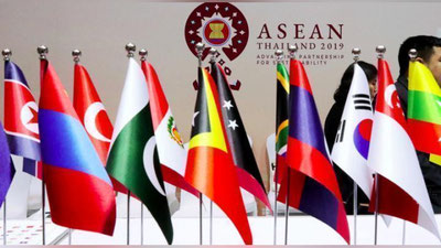 'Osiyoning 15 davlati dunyodagi eng yirik erkin savdo to`g`risida shartnoma tuzishmoqda'ning rasmi