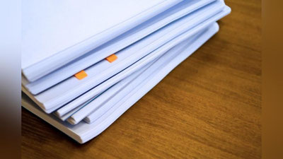 'Davlat rahbarining o`z belgisi va shtandarti (bayrog`i)ni  belgilash bo`yicha  qonun loyihasi qabul qilindi'ning rasmi