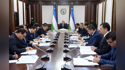 Изрображение 'Экономические прогнозы на 2020 год обсудили на совещании с Президентом'