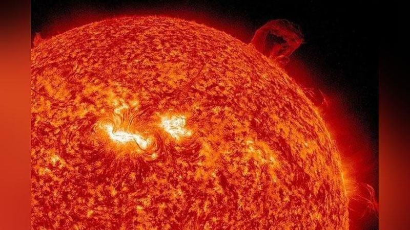 Изрображение 'На Солнце произошла самая мощная за последние три года вспышка'