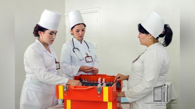 'Andijonda shifokorlarga tibbiyot qutilari topshirildi'ning rasmi