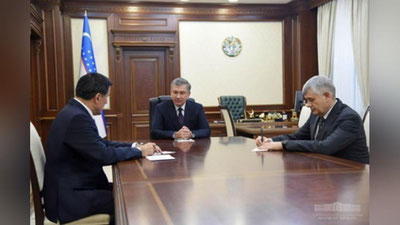 'Shavkat Mirziyoev ShHT bosh kotibini qabul qildi 'ning rasmi