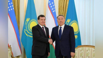 '​O`zbekiston va Qozog`iston Prezidentlarining tor doiradagi uchrashuvi bo`lib o`tdi'ning rasmi